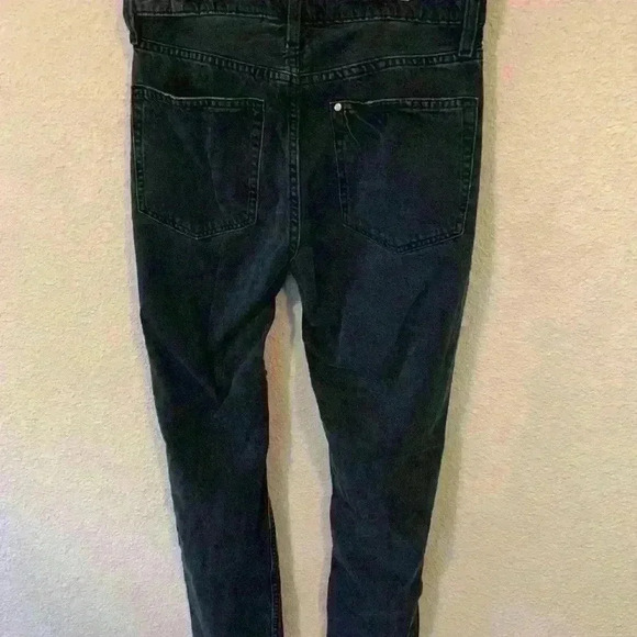 Black Distressed Denim Boyfriend Jean, mid rise, sz 4 grunge moto goth distress - Picture 6 of 8